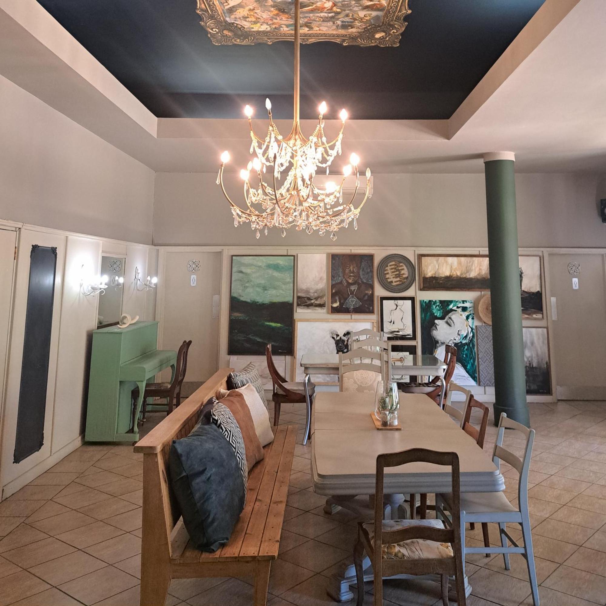 Tsumeb Theater Guesthouse Exterior foto