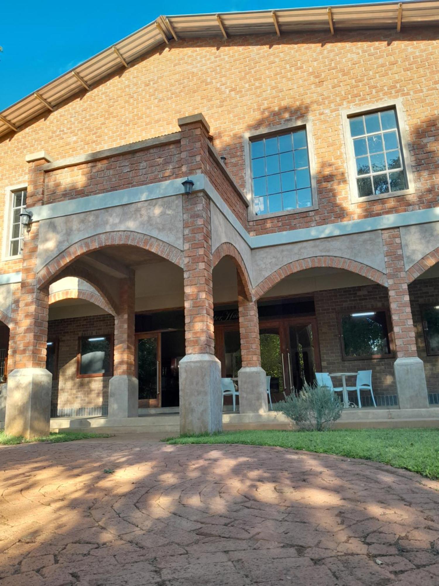 Tsumeb Theater Guesthouse Exterior foto